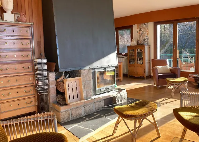 Chambre Privee Dans Maison Familiale